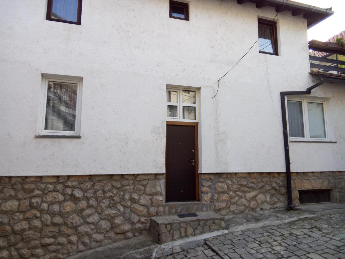 Guest Room At Number Nine Ohrid Bagian luar foto